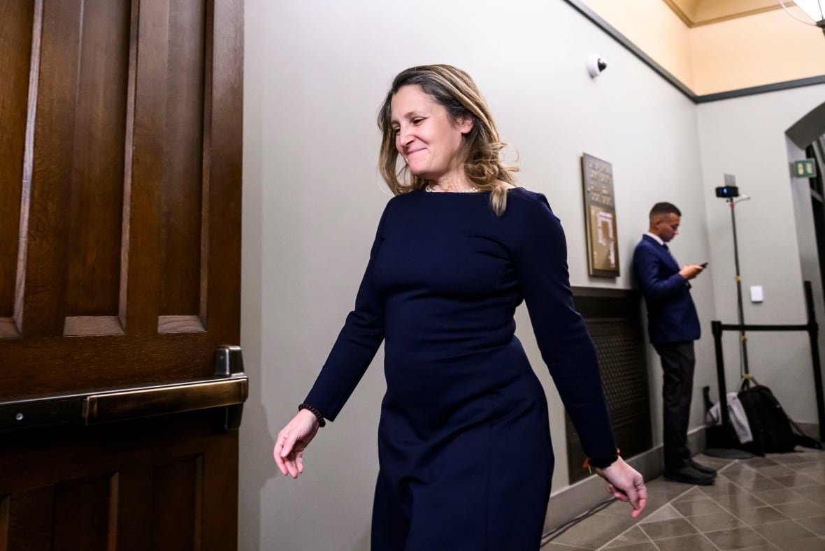 liberal-caucus-20250108 Liberal MP Chrystia Freeland, former minister of finance and deputy prime minister, leaves after attending a meeting of the Liberal Caucus, in West Block on Parliament Hill, in Ottawa, Wednesday, Jan. 8, 2025.