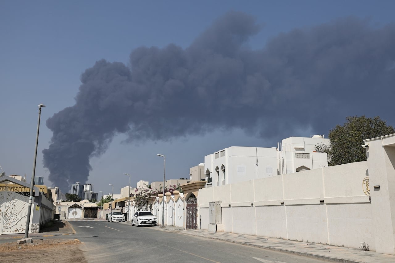 default-166 Smoke rises from the direction of an energy installation in the UAE
